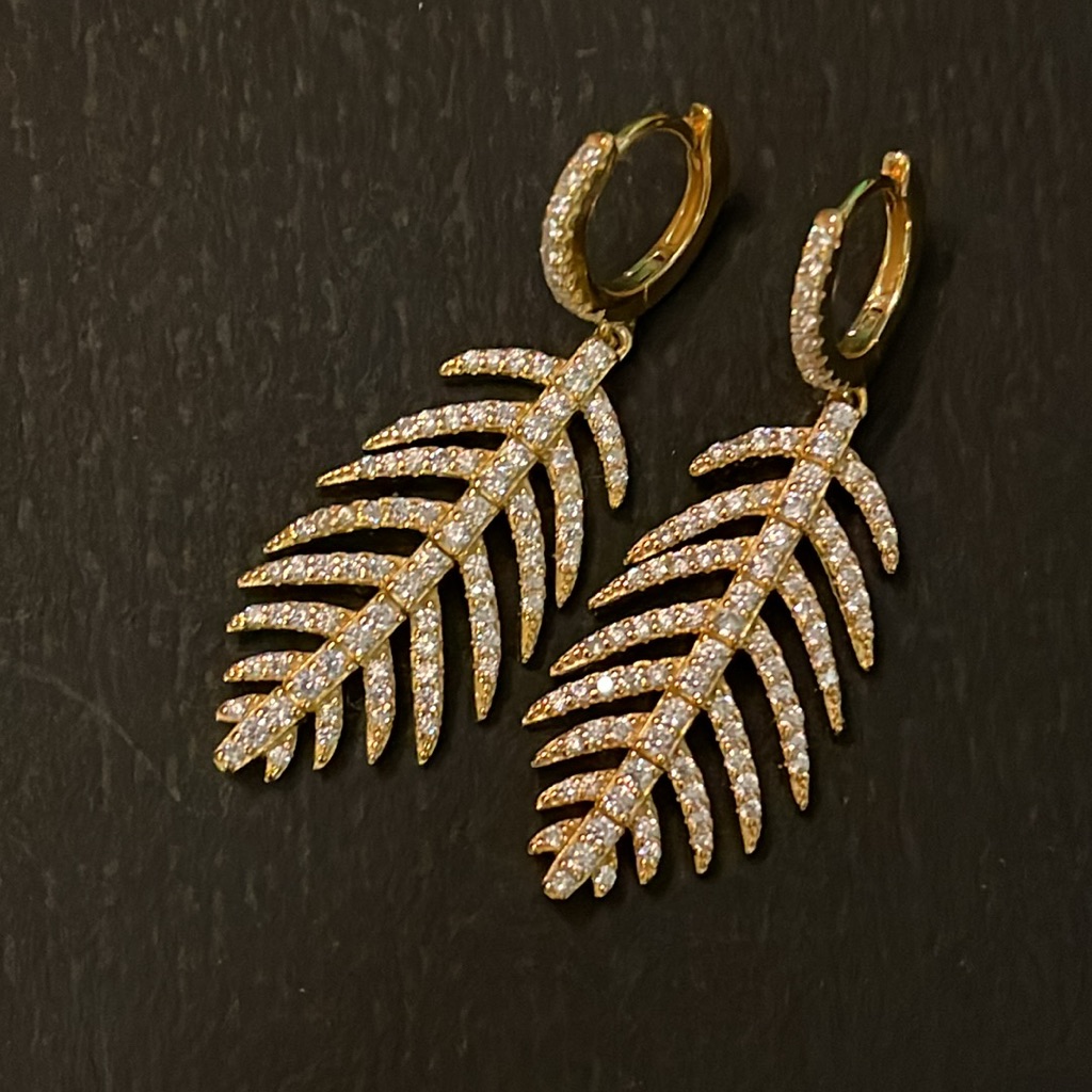 New Gold Plated Stunning Leaf Drop Crystal Earrings 34$
